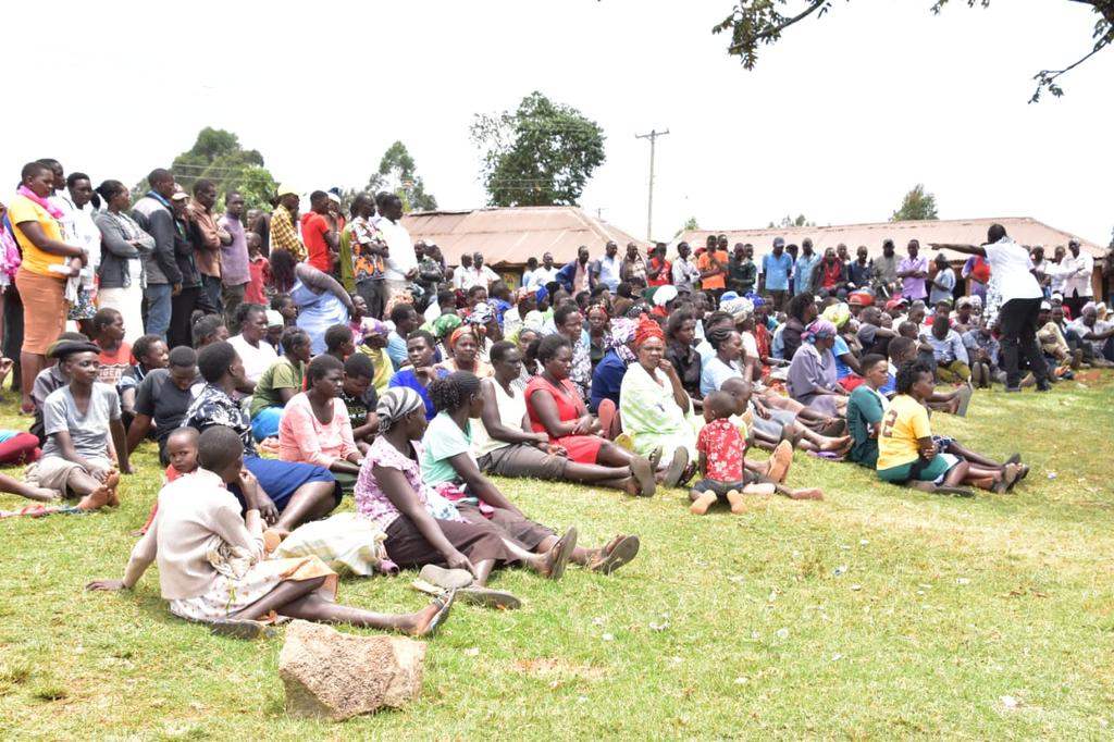 TruthPatrol254's tweet photo. Hon Speaker Joshua Kiptoo @kiptoojoshua8 in an interactive meeting at Kibungu trading centre, drumming support for his county gubernatorial bid. Chepkumia Ward, Emgwen subcounty.

#FixNandi
#NandiKwanza
Naet ak Imanda https://t.co/BbAAnLo4vi