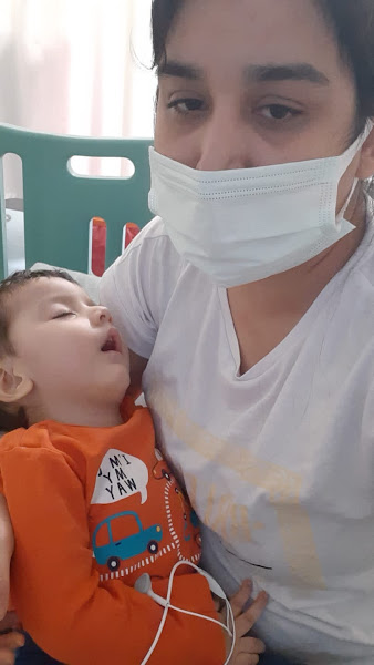 Abdussma's tweet photo. Evladı yaşasın diye savaşan annelerimizin de #kadınlargünü kutlu olsun
Gamze aylardır evladı için savaşıyor
lütfen en azından paylaşın
Son düzlükteyiz Abdülkerim yaşasın🎈
#sasa Kocası #Gülşen Erkeğin ADAM Demet Evgar Yağsız #RasimÖztekin Koç Üniversitesi Yeliz #8Mart Bergen #BTC https://t.co/xYSYKSqAE0