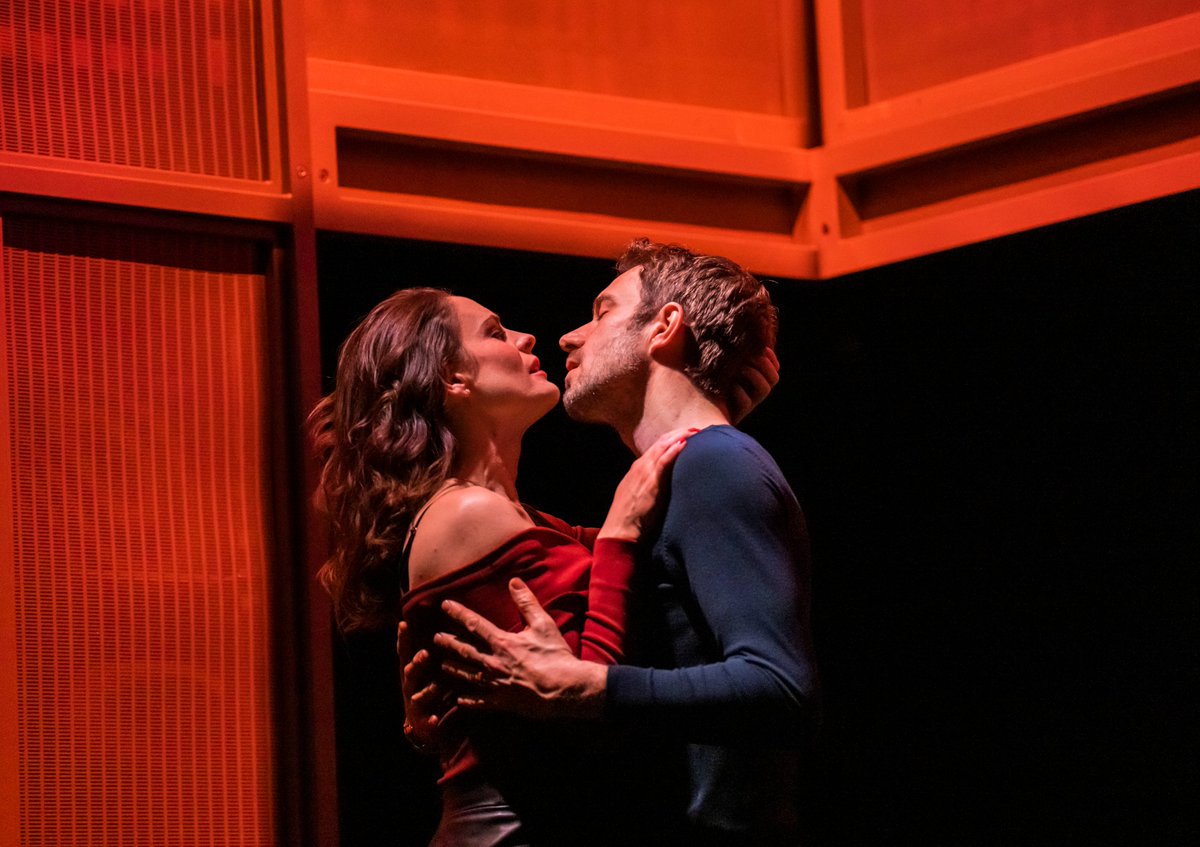 FIRST LOOK 👀
From TONIGHT, <a href="/LouiseRedknapp/">Louise Redknapp</a> joins #FatalAttraction as Beth Gallagher! What's more the UNSTOPPABLE <a href="/SusieAmy/">Susie Amy</a> steps into the role as the FIERCE Alex Forrest. 🔪  

First stop <a href="/New_Theatre/">New Theatre Cardiff</a>, &amp; we ask you Wales... What happens when desire becomes dangerous?🩸
BOOK NOW!