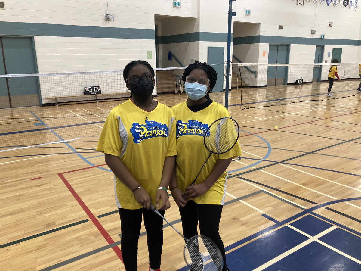 LBPPanthers's tweet photo. 🚨 🚨 UPDATE 🚨 🚨 7/ 8 @LBPearsonOCSB Ss are competing hard in the @ImmaculataOCSB Badminton Tournament 🏸 Some great energy and sportsmanship from all athletes https://t.co/1oHNtH8Der