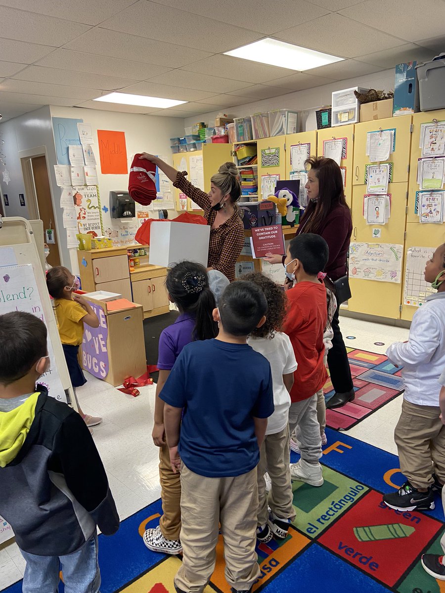 Congratulations Rodriguez Teacher of the Year, Ms. Belinsky!!  Celebrating with her class❤️ <a href="/AISDElementary/">@AISDElementaryProud</a> <a href="/WeAreAISD/">Austin ISD Office of Talent Strategy</a>