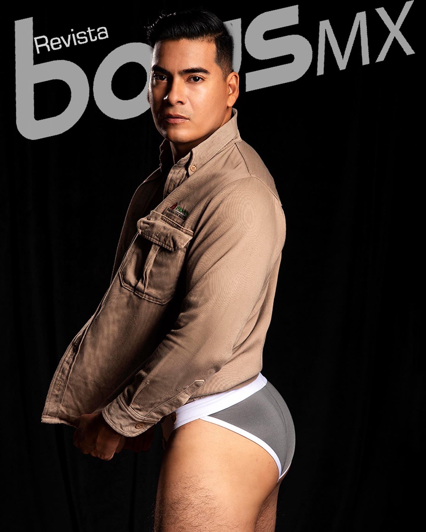 ?? @PalitodelPan visitó @revistaboysmx para un Shooting y y aparecer en edición marzo. ?l incendió las
