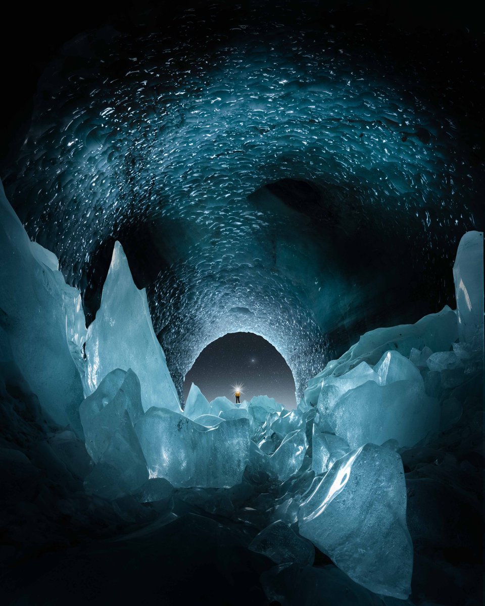 angelfux_'s tweet image. More than happy to share with you my latest creation from my last solo trip to a huge ice cave in 🇨🇭 It is a quite dangerous ice cave to go to because huge ice blocks are falling from the roof and the cave is quickly disappearing. So in memory of it, I want to share its immensity