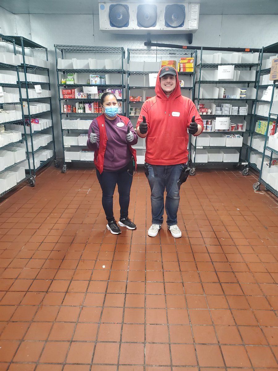HUGE RECOGNITION to my 2 Dairy DBOs, Maria and Brandon...2 pallets and 5 uboats of dairy pushed before noon.....T1264 Food n Bev Team on FIRE!!!!
<a href="/daniellakounas/">Daniella</a> <a href="/danrussak/">Dan Russak</a> <a href="/CaitlinJelley/">Caitlin Jelley</a> <a href="/AMurphXx/">Ashley Murphy</a> <a href="/Jesse_NER/">Jesse</a> <a href="/Odze_Glenn/">Glenn Odze</a>
