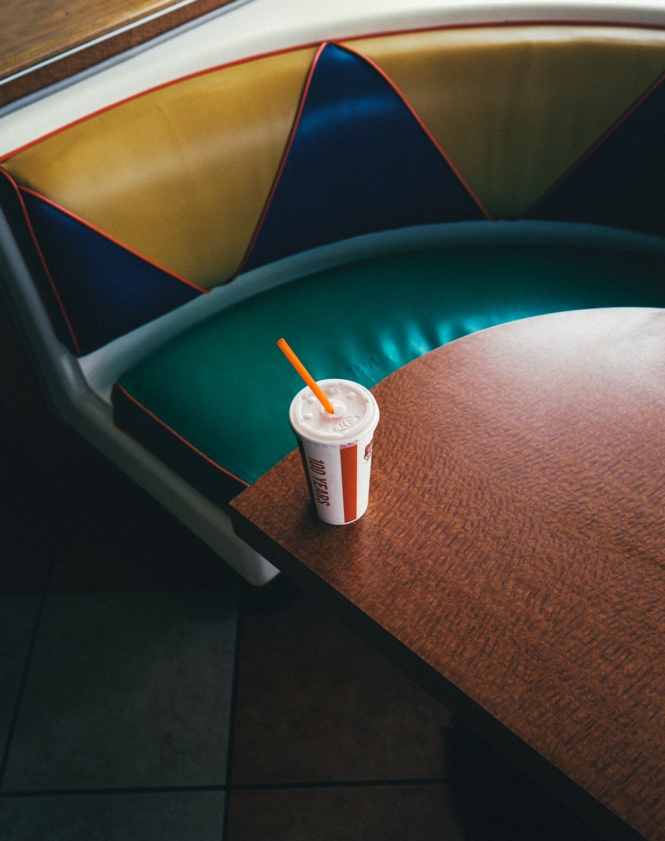 arnaudmontagard's tweet photo. American Diners, the collection 🍅  New FP at 1 Eth. https://t.co/e3N9UTt63h