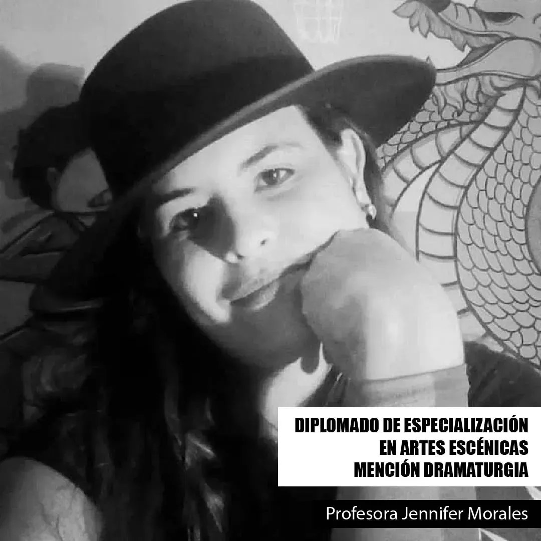 Jennifer Morales, es la profesora encargada de la cátedra "Historia de la dramaturgia" en nuestro Diplomado de Especialización en Artes Escénicas, mención Dramaturgia. ✍️🎭

Para mayor información sobre el diplomado: info.escenica.cai@gmail.com