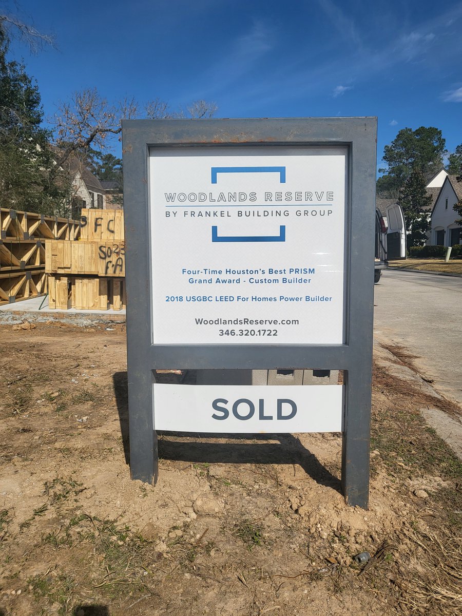 ANDREWPEAR1's tweet photo. SOLD! Another custom inventory home sold in The Woodlands Reserve before completion! 🤩🙌 We are excited to welcome another family into the Frankel community 🏡❤️Stay tuned for progress on our next custom inventory home
https://t.co/pW30VZQk5A
#customhome #texasluxuryrealestate https://t.co/9tXlIR1pMu