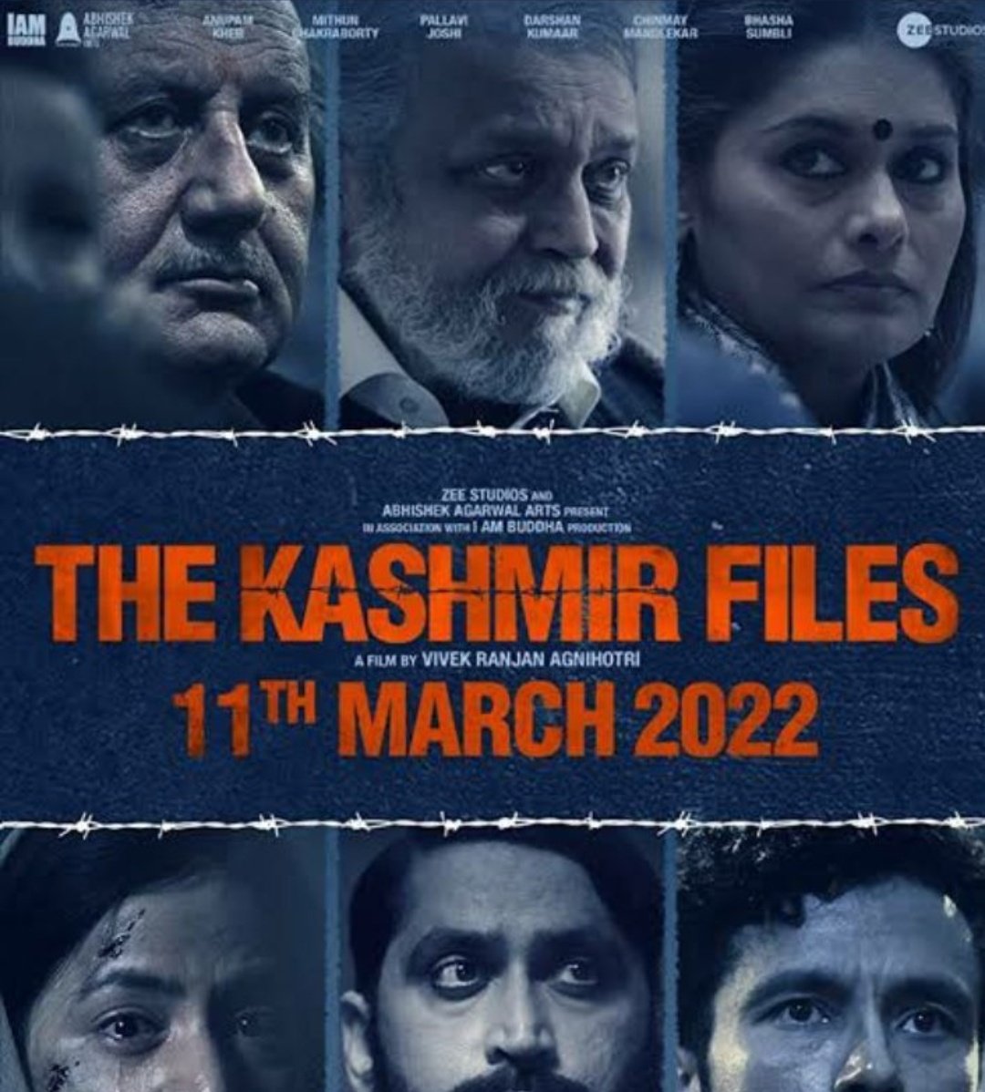 iamShivaNaidu's tweet photo. Kapil Sharma Ji we never expected from you this. We respect your success &amp; hard work, but now you lost our love, respect &amp; sympathy.

Comparing to your platform social media is bigger than you.

We will support #TheKashmirFiles !

Now onward we #BoycottKapilSharma show &amp; movies https://t.co/ns8HGeaIZ8