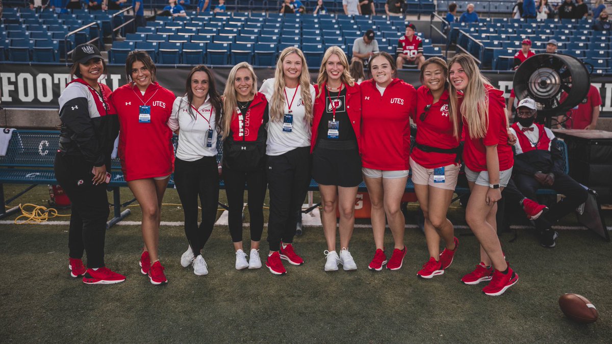Utah_Football's tweet photo. Happy #InternationalWomensDay to all the incredible women of Utah Football, some of whom are not pictured. We are grateful for all that you bring to this program! 🙌♥️ https://t.co/axIUqWi0Bh
