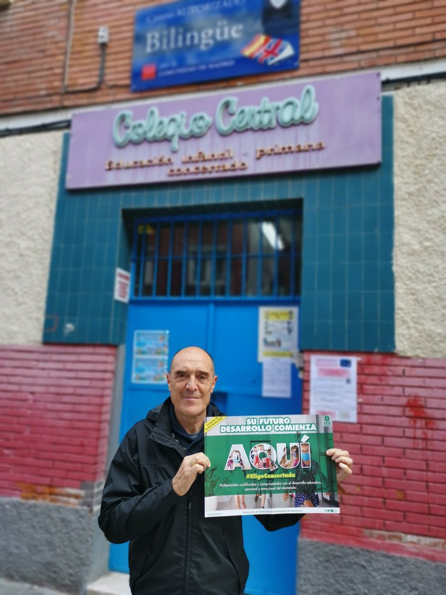 currotrejo's tweet photo. Hoy, en #Usera con @JccamachoJose #EligeConcertada #SomosFSIE @fsiemadrid @infantilfatima @central_colegio #Escolarizacion2022 Manifestamos por los centros nuestro rechazo ante la #desigualdad que viven los #profesionales de  #concertada frente a la #publica https://t.co/BFyioE915G