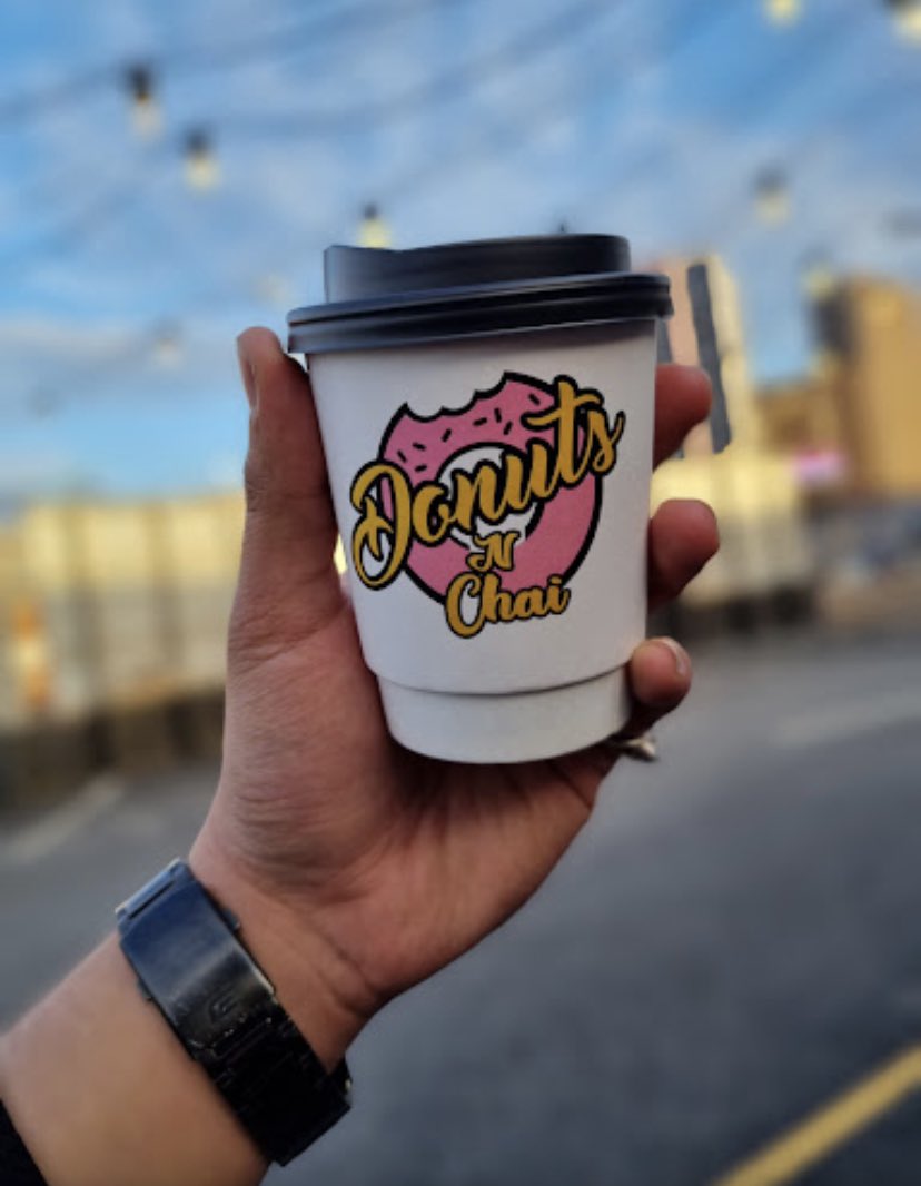 yfdesigns_'s tweet photo. I took part in designing this logo for a new starting café called “Donuts N Chai”. I experimented using different colour palettes in order to find the perfect colours that match the business theme 💕🍩🫖! https://t.co/qd8KCnZztD
