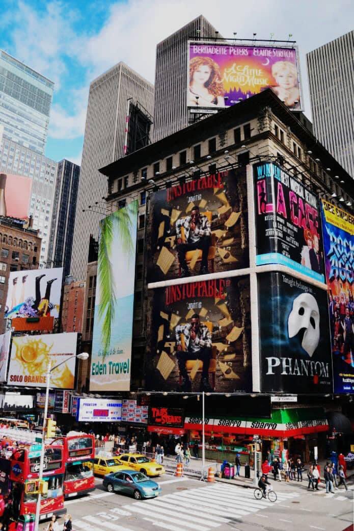 Joint77U's tweet photo. THE UNSTOPPABLE EP WILL BE DISTRIBUTED WORLD WIDE big thanks ππΎ #CASHREC #HUSTSTLEHARDENT #77battalions
We are on the TimeSqure
Shatta / #PutHerOn / Stonebwoy / meister / east legon / Firestick / King promise / Hajia bintu https://t.co/7OaYeXtH9Y