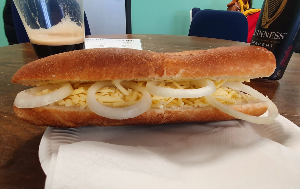 FootyScran's tweet photo. Cheese and Onion Baguette and CB Hounslow (@CBHounslowUTD) 

💷 £2 https://t.co/jdINQHwH6U