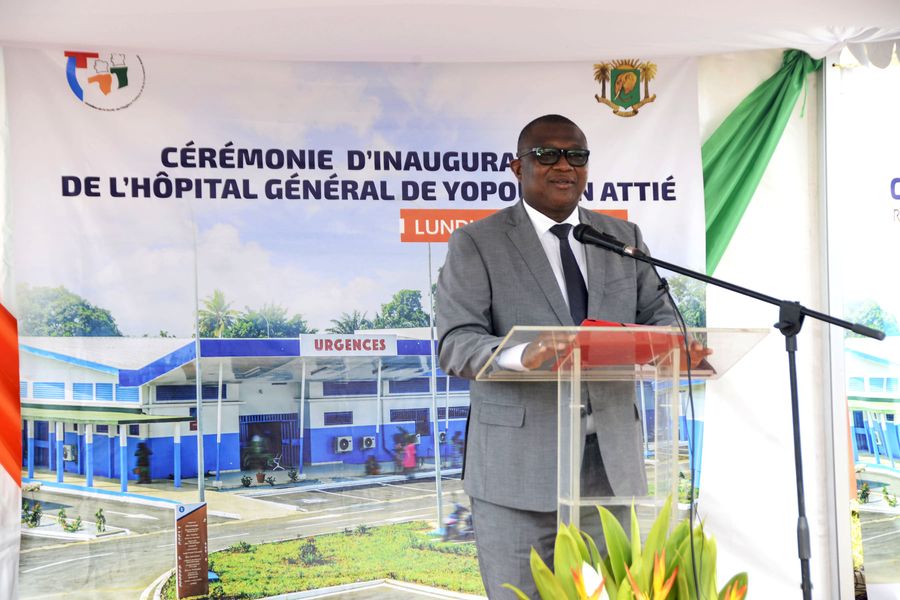 MINCOM_CI's tweet photo. Cérémonie d’inauguration de la première phase des locaux réhabilités de l'hôpital général de Yopougon-Attié, le lundi 7 mars 2022.
#Micomef🇨🇮 https://t.co/u0DyQwpjgn