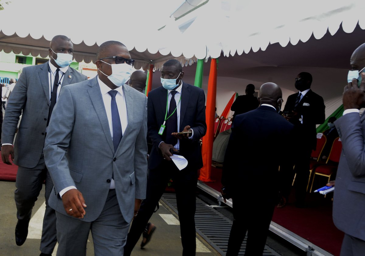 MINCOM_CI's tweet photo. Cérémonie d’inauguration de la première phase des locaux réhabilités de l'hôpital général de Yopougon-Attié, le lundi 7 mars 2022.
#Micomef🇨🇮 https://t.co/u0DyQwpjgn