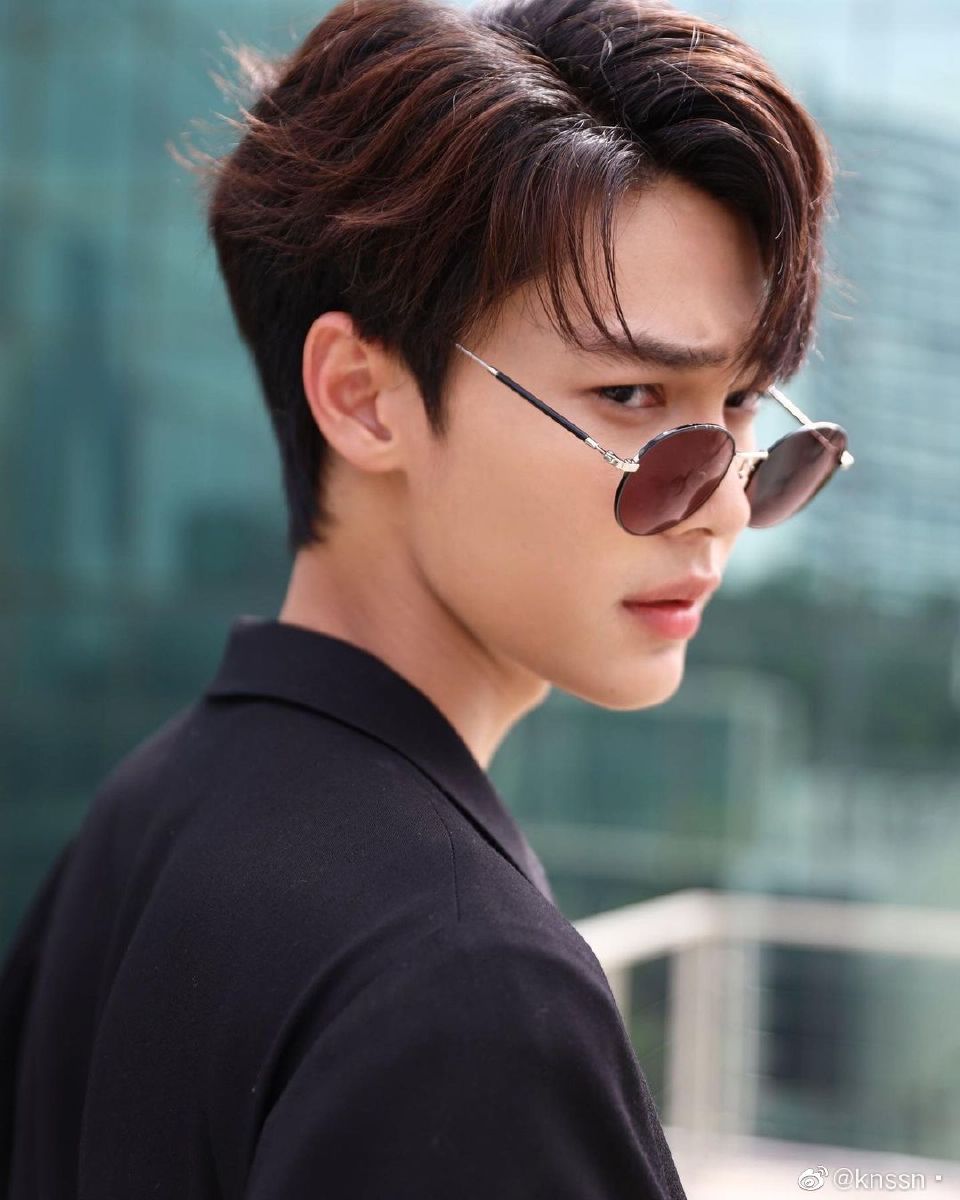 wingood15's tweet photo. @dew_jsu 哥哥，你好帅 https://t.co/AFSmSKe4rv