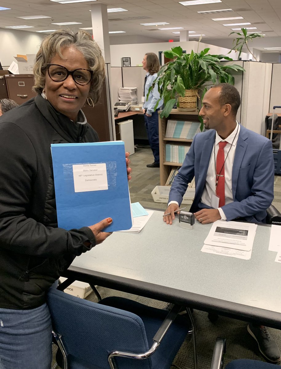 VoteforDoris's tweet photo. Great way to start Campaign Season 2022!  #IL48! https://t.co/f648RFDZqP