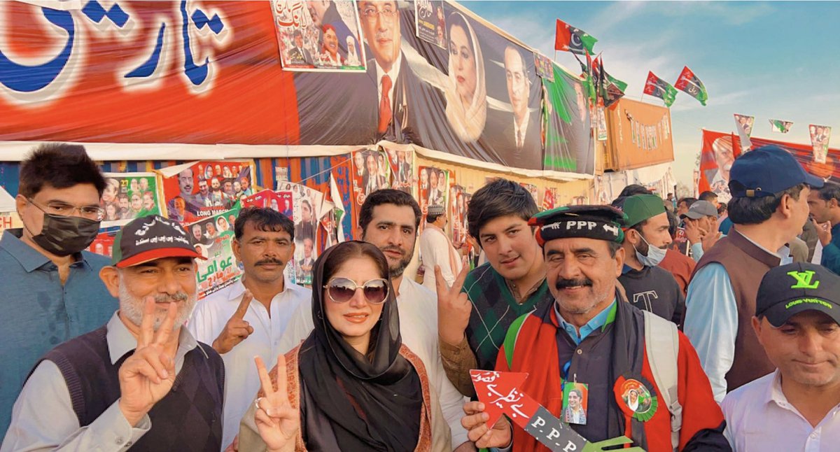 RubinaQaimkhani's tweet image. #AwamiMarach With QaimKhanis Jiyals @BBhuttoZardari @BakhtawarBZ @AseefaBZ 🇱🇾🇱🇾✌️✌️