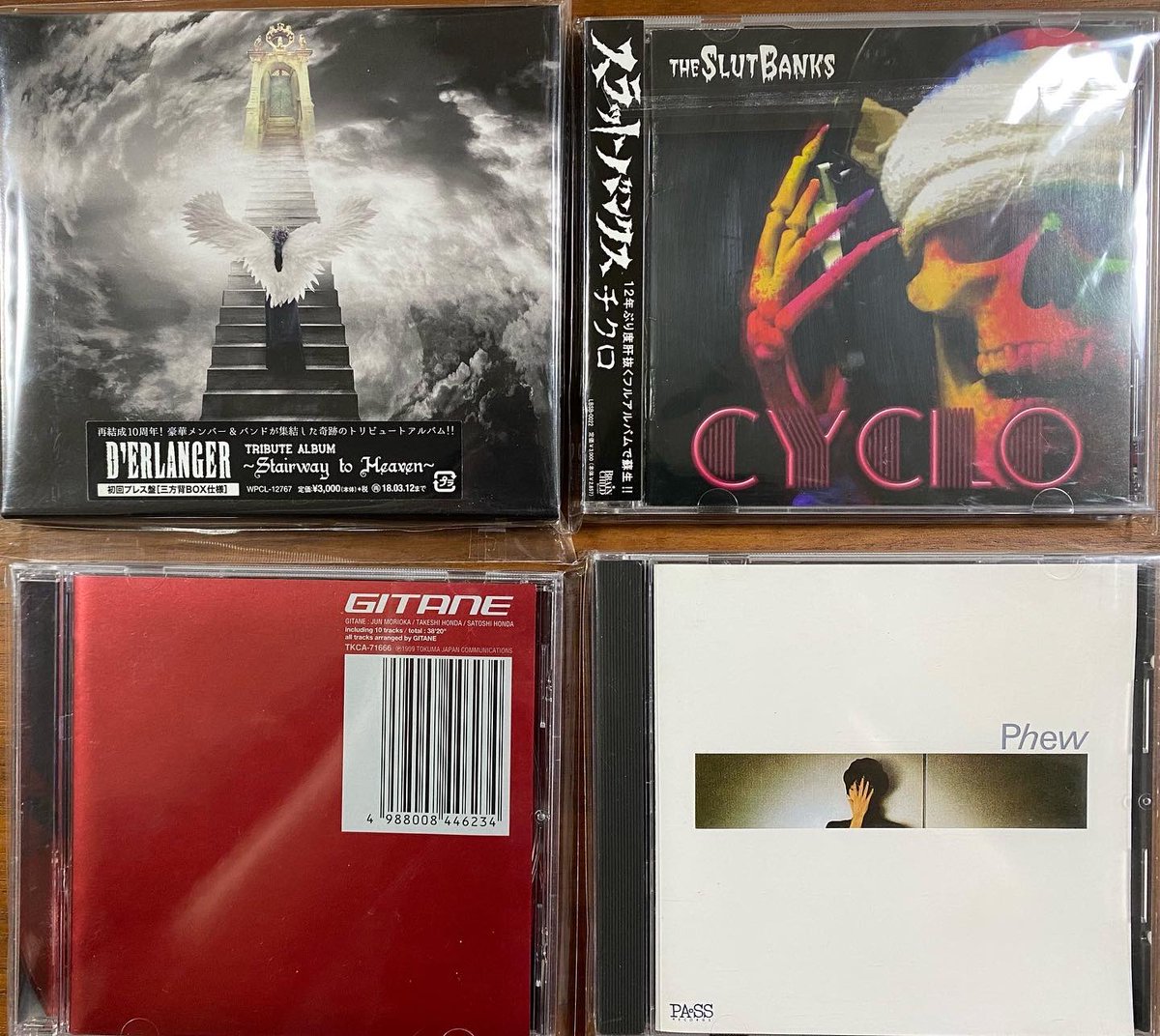 JimHarper666's tweet photo. New finds: D’erlanger tribute album; Slut Banks, CYCLO; Gitane s/t; Phew s/t; Penicillin, MISSING LINK; Kirito, HAMELN; Pierrot, PSYCHEDELIC LOVER and MYCLOUD singles, #Derlanger #SlutBanks #Gitane #Phew #Kirito #PENICILLIN #Pierrot #visualkei #jrock https://t.co/4ka99J9SnW