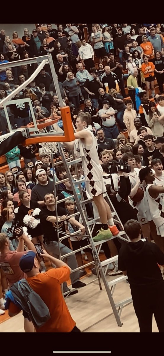 ✂️✂️ State Bound! <a href="/tracethackerson/">Trace Thackerson</a>