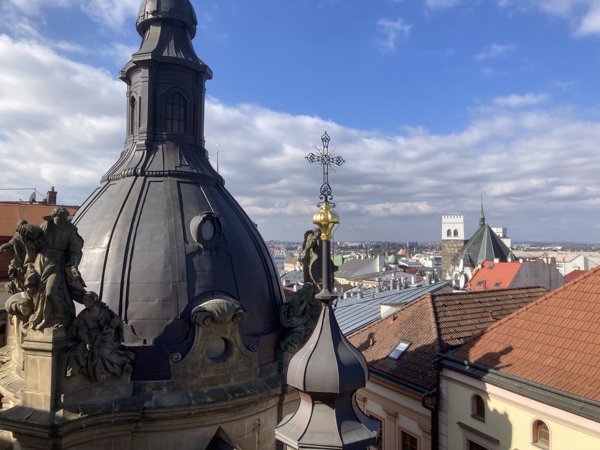 horalek_martin's tweet photo. Alma mater, aneb vracím se na místo činu @UPOlomouc #CMTF https://t.co/yBPPRiXrlh