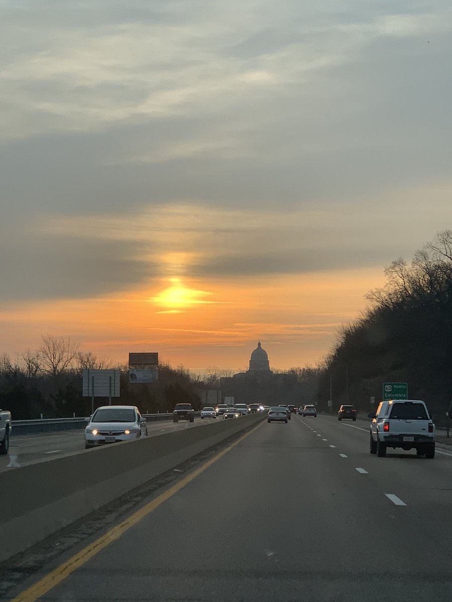 bemamstrong's tweet photo. Excited to be in Jefferson City this morning for a MAM Day at the Capitol! Looking forward to connecting many of our members with Missouri legislatures. #MAMstrong https://t.co/4gKCJOdtt0