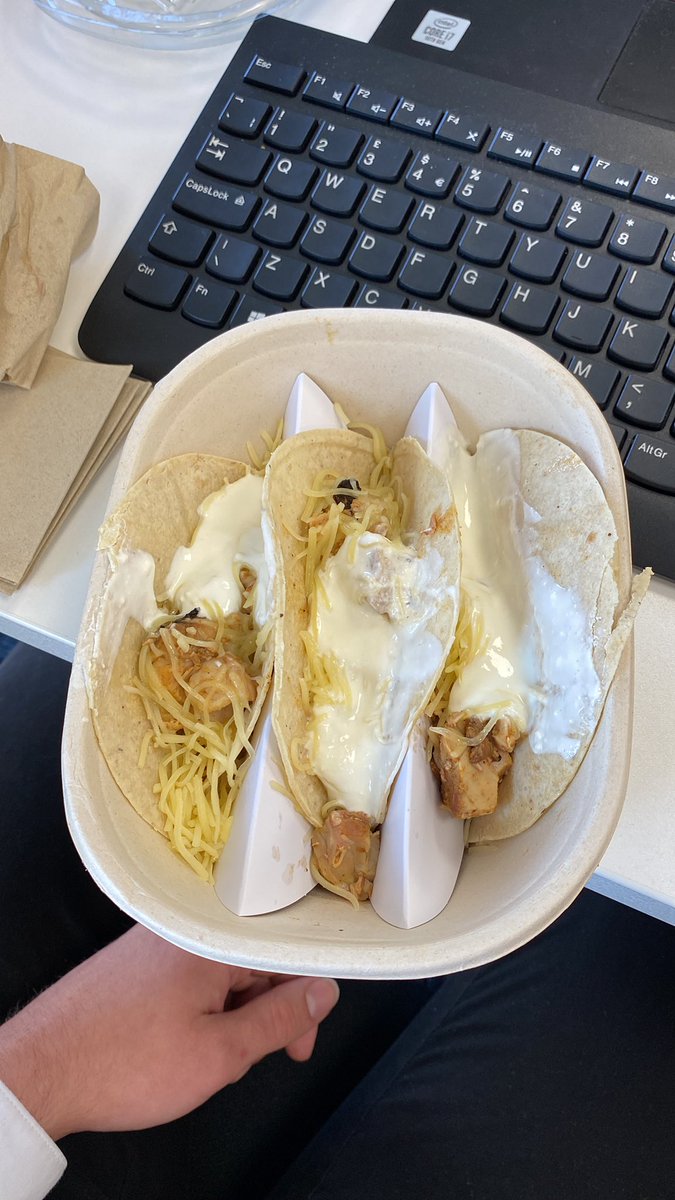 Rory_TC93's tweet photo. Just ordered 3 tacos from @tortillauk for collection from your Canary Wharf store….. what the hell is this 🤷🏻‍♂️ didn’t even attempt to put the “lack of” filling in the tortilla itself…… https://t.co/xj3KskUnZN