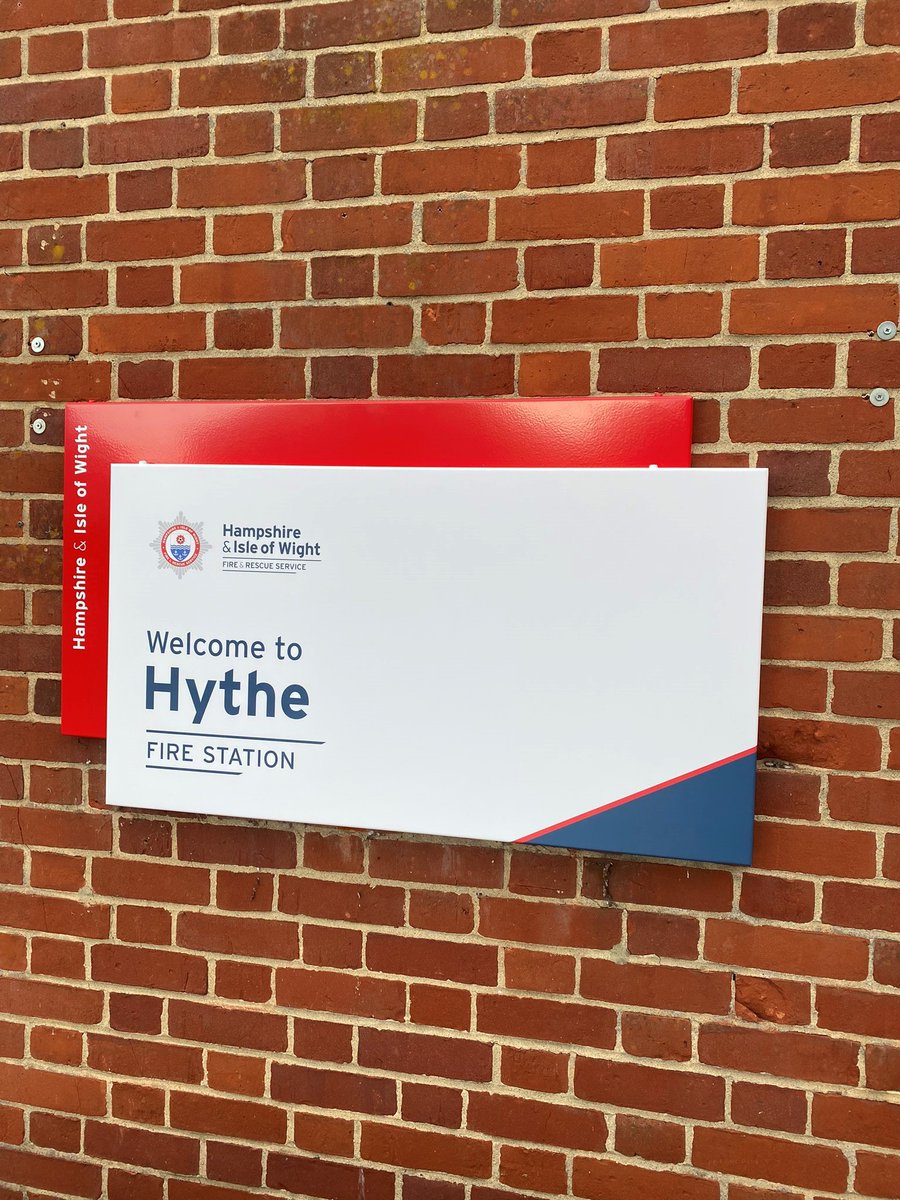 Head for <a href="/Hythe44/">Hythe Fire Station</a> today to #GrabAJab
⏰ Open until 8pm 
🚶‍♀️ No appointment needed
💉 1st, 2nd and booster #COVID19 vaccinations

➡️ New Road, SO45 6BN
<a href="/SolentNHSTrust/">Solent NHS Trust</a>