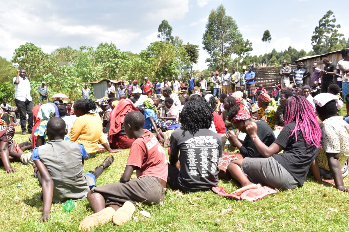 TruthPatrol254's tweet photo. Hon Speaker Joshua Kiptoo @kiptoojoshua8 addressing the residents of kabasgei trading centre. Chepkumia Ward, Emgwen subcounty

#FixNandi
#NandiKwanza
Naet ak Imanda https://t.co/y6YpixcCjr