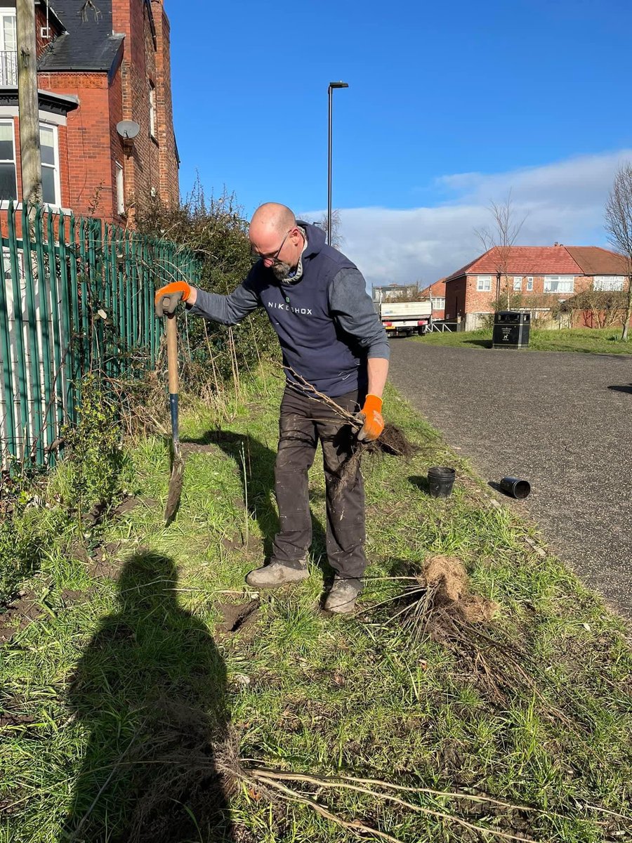 Love Heaton Chapel tweet media