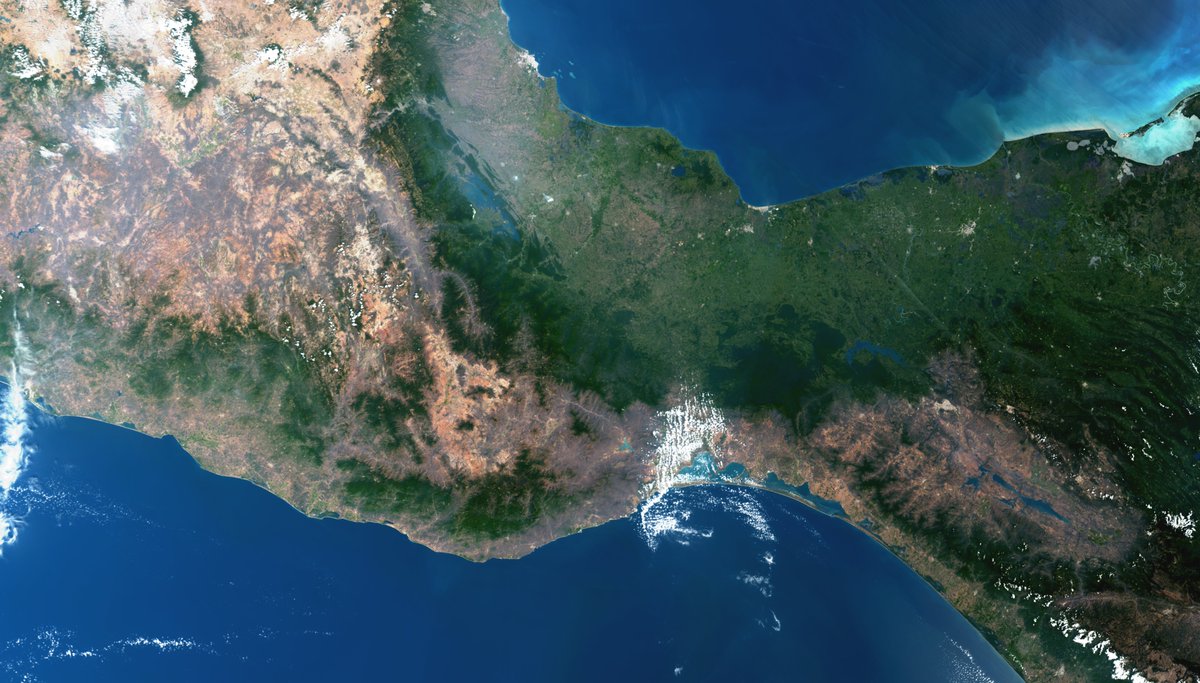 i_ameztoy's tweet photo. #Mexico | del #Pacífico al #Atlántico y de Acapulco ↙️ a Ciudad del Carmen ↗️, de Ciudad de México ↖️ a Tapachula ↘️ 😍 No es fácil encontrar una imagen de esta zona con tan poca nube.

@CopernicusEU #Sentinel3 🛰️ 2022-03-07
Full Size -> https://t.co/XA4foSVUSk 🧐 https://t.co/3NqOc5EgSd