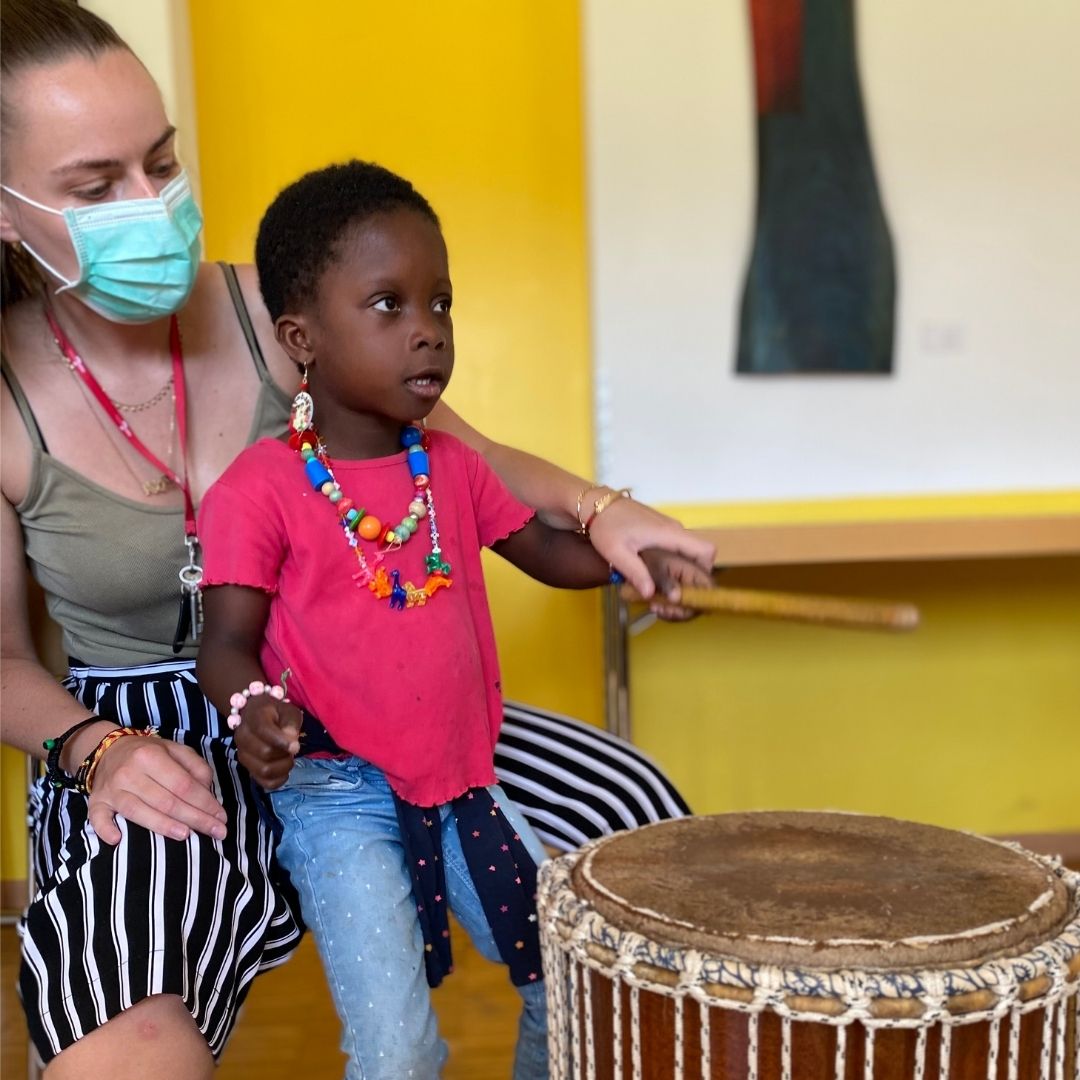 💜👏 A l’occasion de la #journeedelafemme, nous saluons la solidarité et la bienveillance des 31 femmes qui s'engagent au quotidien pour la santé des enfants accueillis à La Maison.

Ensemble, continuons d'accompagner des enfants sur le chemin de la guérison.