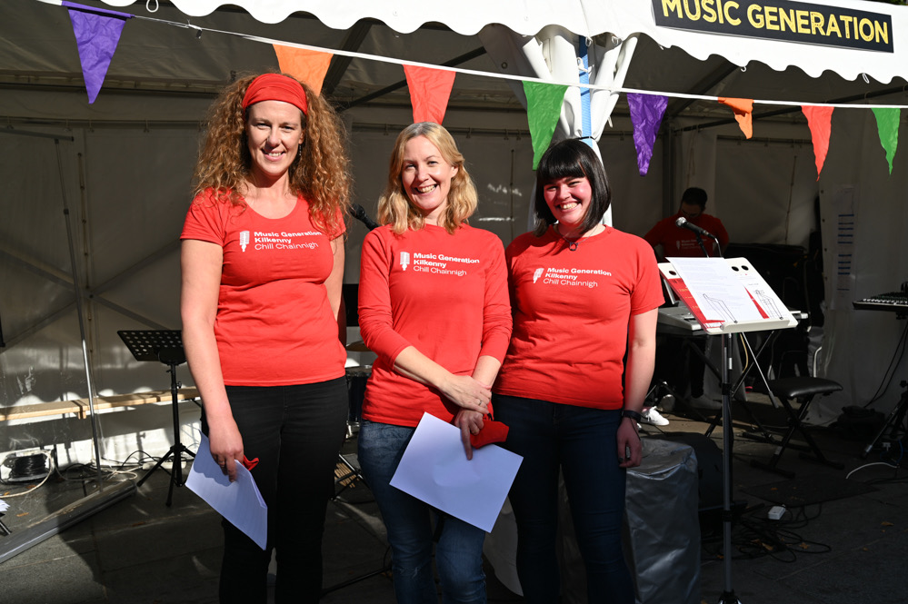 Music Generation Ireland (@mus_gen) on Twitter photo Happy International Women's Day!🎉We want to pay tribute to the incredibly talented & creative women who work with Music Generation across Ireland!
#IWD2022
Shout out also to <a href="/CMCIreland/">CMC Ireland</a> and their work with <a href="/STFeminists/">SoundingtheFeminists</a>. We are delighted to contribute to Phase II research in 2022 Happy International Women's Day!🎉We want to pay tribute to the incredibly talented & creative women who work with Music Generation across Ireland!
#IWD2022
Shout out also to <a href="/CMCIreland/">CMC Ireland</a> and their work with <a href="/STFeminists/">SoundingtheFeminists</a>. We are delighted to contribute to Phase II research in 2022