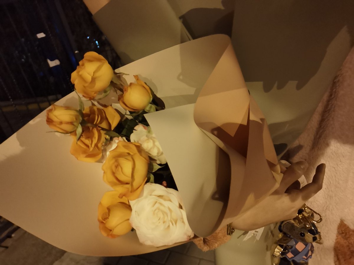 _Miss_Lust_'s tweet photo. 祝妈妈节日快乐，祝我节日快乐。 https://t.co/pV0lhBXfwf
