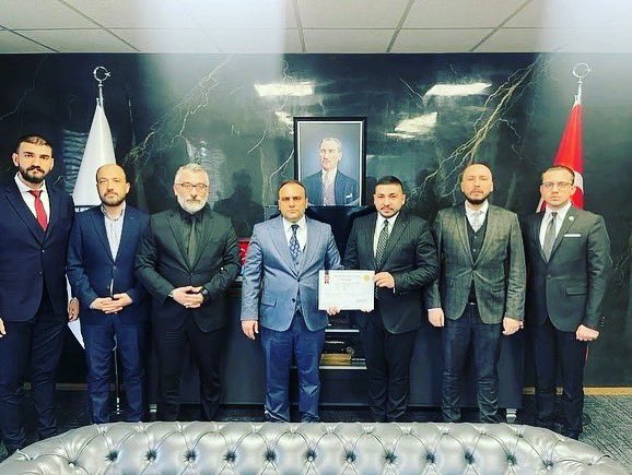 Değerli kardeşim, meslektaşım Av. Berkay ÇELİKKANAT Türk Hukuk Enstitüsü Manisa Şube Başkanı olarak atanmıştır. Allah muvaffak eylesin.