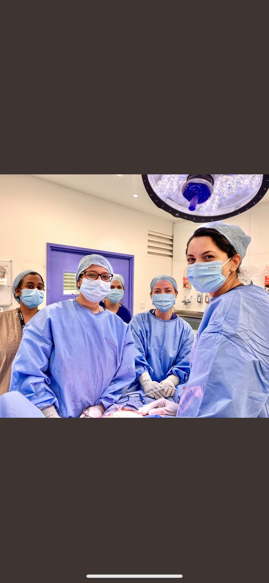 VictoriaHMurray's tweet photo. Happy #InternationalWomensDay to my fantastic inspiring friends and colleagues 🙌
#womeninsurgery https://t.co/eOxPJZq777