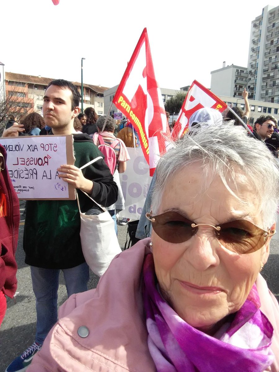 ✊🏾💜 Hoy conmemoramos el #8M desde Toulouse.
#8Marzo2022 
#SomosIUExterior
