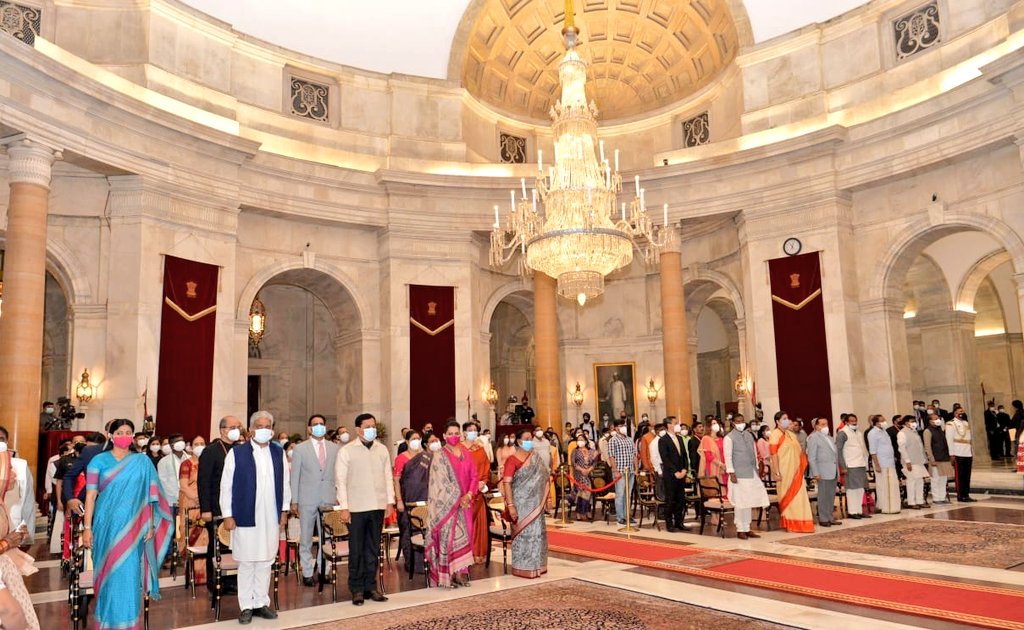 India's Pride & Inspiration!

Honoured to be present at the #NariShaktiPuraskar ceremony at Rashtrapati Bhawan on #IWD2022 . 

Glad to greet Hon'ble President Shri Ram Nath Kovind ji and First Lady Smt Savita Kovind ji on the occasion.