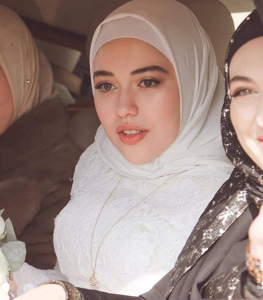 صح عيد كل النساء وأشباه النساء...🥴🥴
#اليوم_العالمي_للمرأة