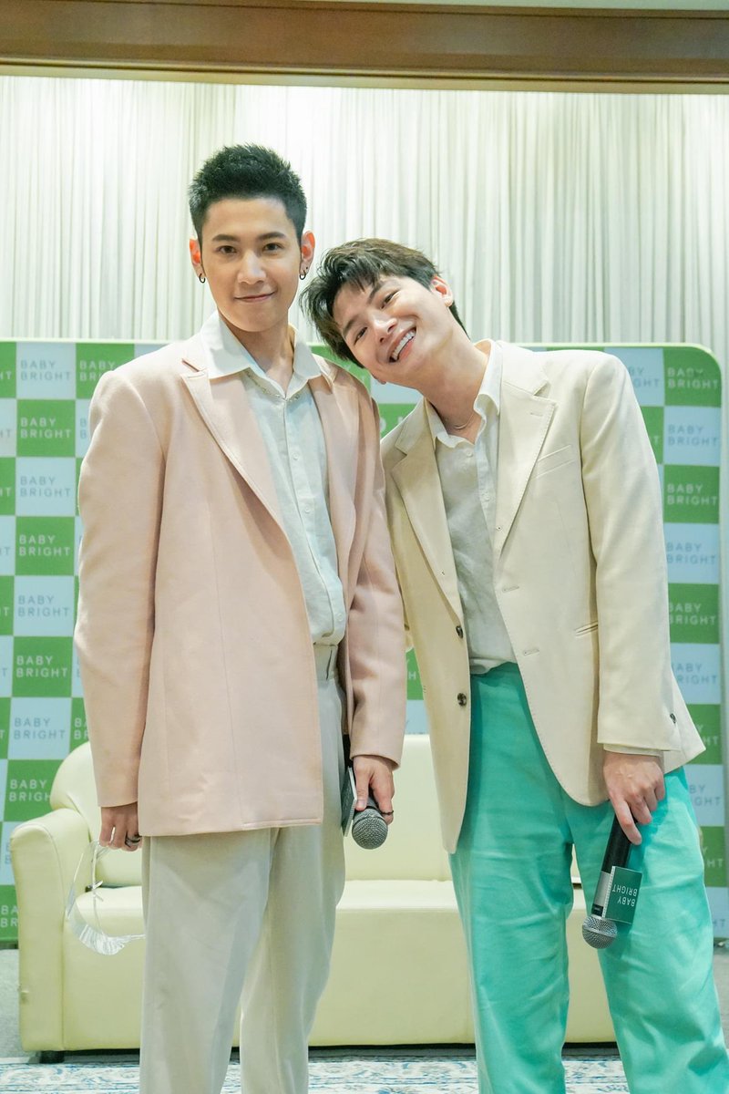 PattyPat_Alone's tweet photo. 2018 My BabyBrightเพื่อนตายตลอดไป 
2019 Destiny Calls
2021 Double Trouble

CAUSE YOU’RE MY BABY BRIGHT💚
I LOVE YOU ALL🤟🐢🦁

#BabyBrightxKristSingto 
#SunshineMagicalDay
#BabyBrightRememberForever
#KristPerawat #SingtoPrachaya 
#คริสสิงโต 
#ยูยู่ของคุณพี #สมุนจ้าวป่า #ทีมพีรญา https://t.co/FXbnPIDEk7