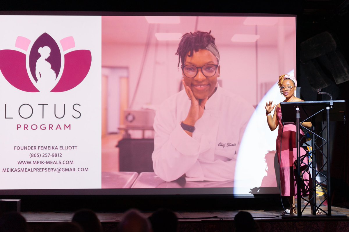 MeikMeals's tweet image. What an experience.✨
$10K to fund The Lotus Program 🌸
For women. By women. 💗
What’s the Big Idea? Pitch Competition ‘22
#WTBI #KEC #MakerCity #Knoxville