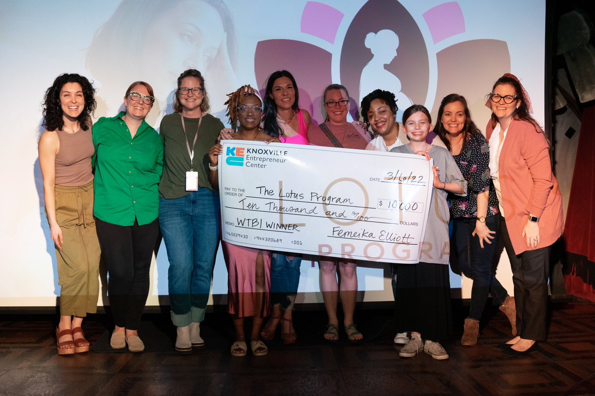 MeikMeals's tweet image. What an experience.✨
$10K to fund The Lotus Program 🌸
For women. By women. 💗
What’s the Big Idea? Pitch Competition ‘22
#WTBI #KEC #MakerCity #Knoxville