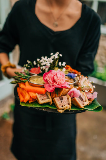 Good going <a href="/paradisetearoom/">High Paradise</a> highparadise.co.uk for becoming a #Hambleton finalist in the @FlavoursAwards for more information visit flavoursofherriotcountryawards.com