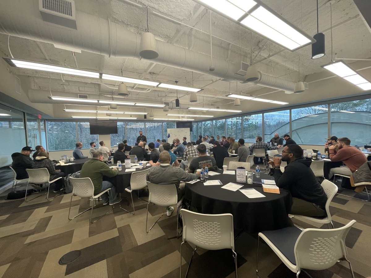 Day 2 of <a href="/sendnetwork/">Send Network</a> orientation has begun. Equipping sessions on Family/Brotherhood, Multiplication &amp; Restoration by region. Plus, a full room of SN Español planters. Over 50! #everywhereforeveryone