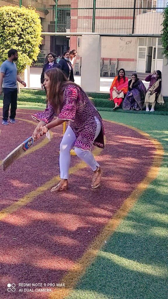 NijhawanSrishti's tweet photo. Women are the largest untapped reservoir of talent in the world” Happy Women’s Day and three cheers to all the women who persevere to contribute to our homes, workplaces, society, and the nation!!
@MtAbuSchool
@JyotiAroraMtAbu
@bhatia_minoo
#breakthebias
#endingstereotypes https://t.co/pwcpVNTkId