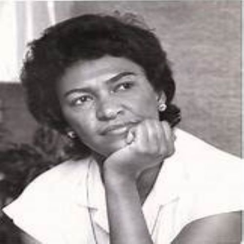 KCKSDeltas's tweet photo. Mary Futrell - First Black female President of National Education Association.  

#kckac
#dst1913 
#sisterhoodmonth 
#womenshistorymonth 
#deltawomenshistory https://t.co/1dHXizNSTY