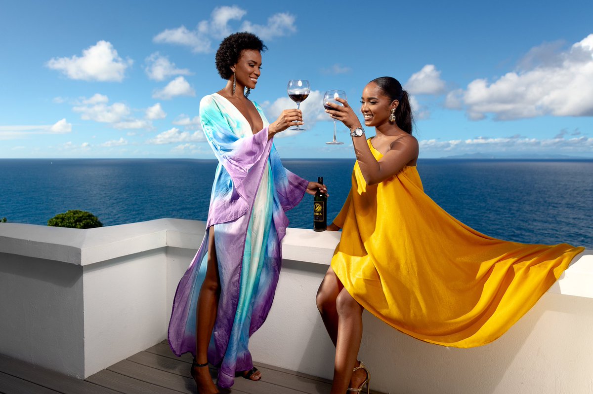 XONAwines's tweet photo. HAPPY INTERNATIONAL WOMEN’S DAY! 💐🥂 https://t.co/YSYO58APex