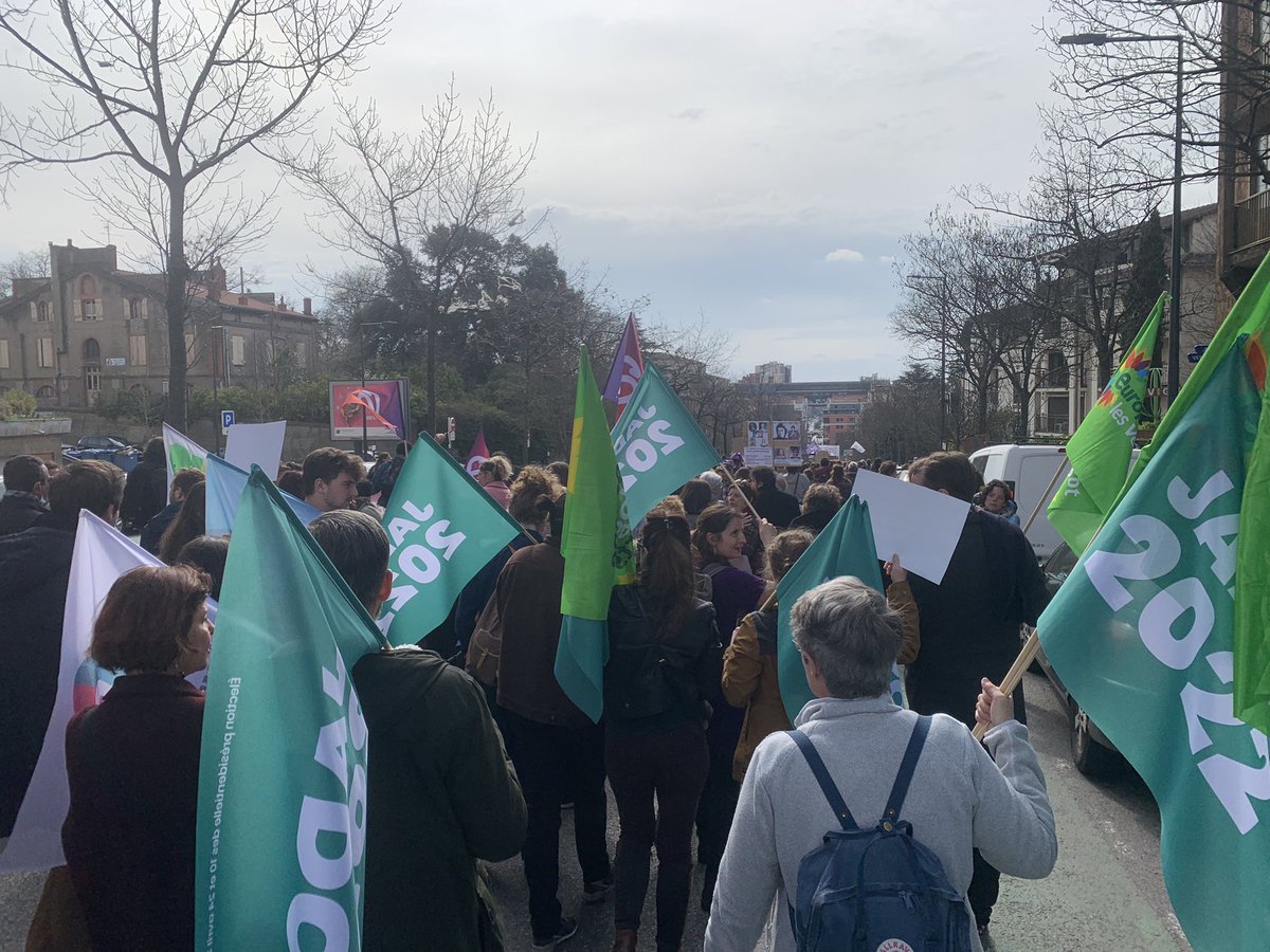 mleickjonard's tweet image. 🟣 Avec les écolos et toutes les militantes pour la manifestation #féministe de la #JourneeDesDroitsDesFemmes ✊🏼
#Toulouse