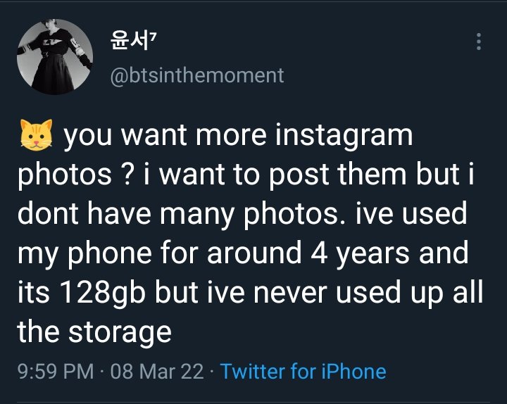 taekissanity's tweet photo. Yoongi's must have never used up his 128gb storage whereas we armys are literally fighting ourselves everyday not to delete their faces that are more than 2k off our phones 

Like how? 😂 https://t.co/v7s2QK92Ft