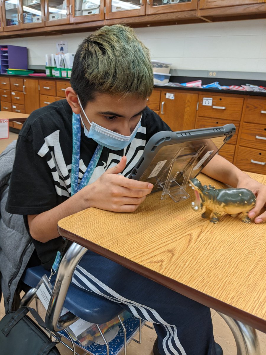 DanaWeberID's tweet image. Our @D33Leman students in STRIVE rocking their #stopmotion videos #ignitelms #d33pride @MrsRinaldiTech @GRodriguezTech